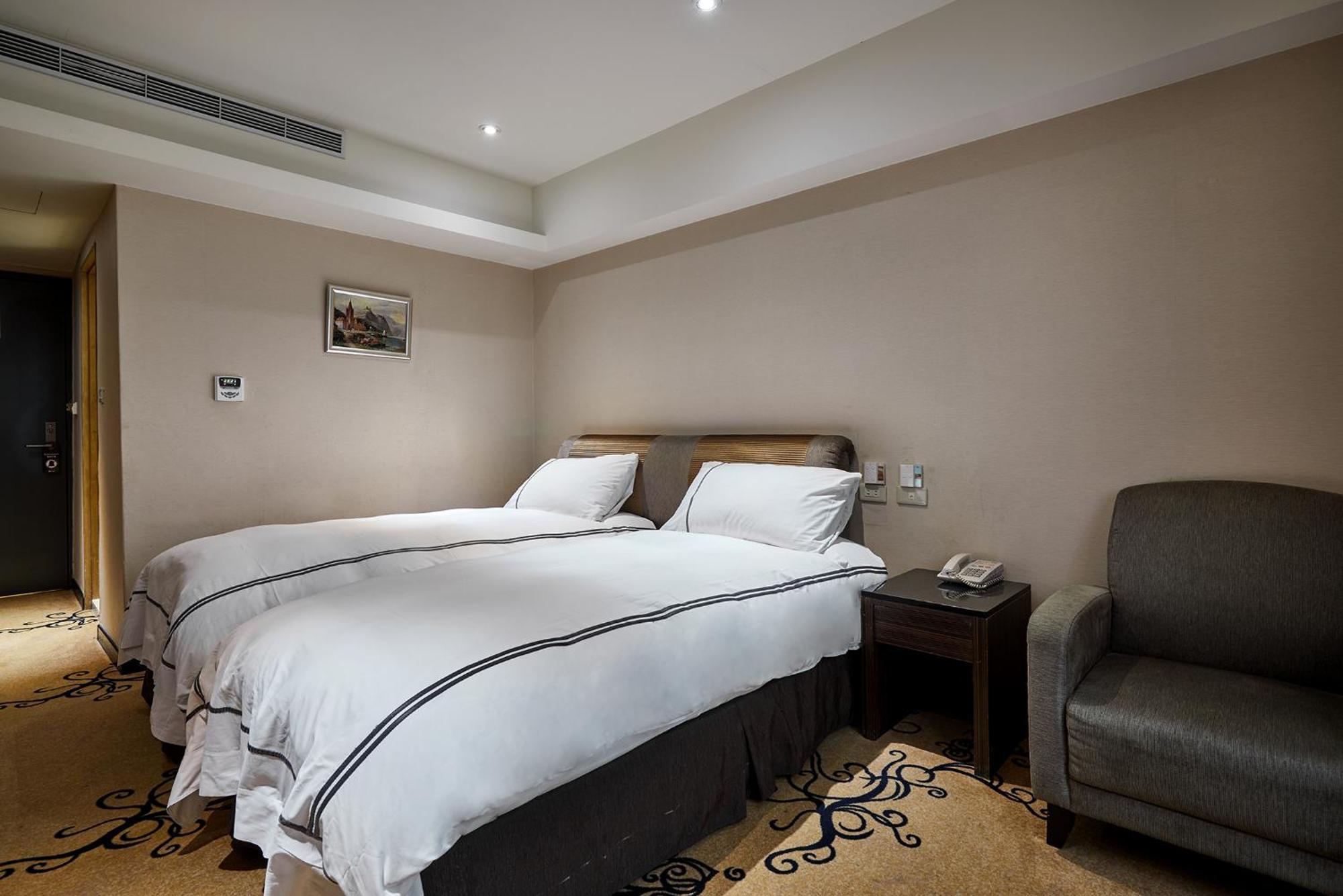 K Hotel Tajpej Buitenkant foto