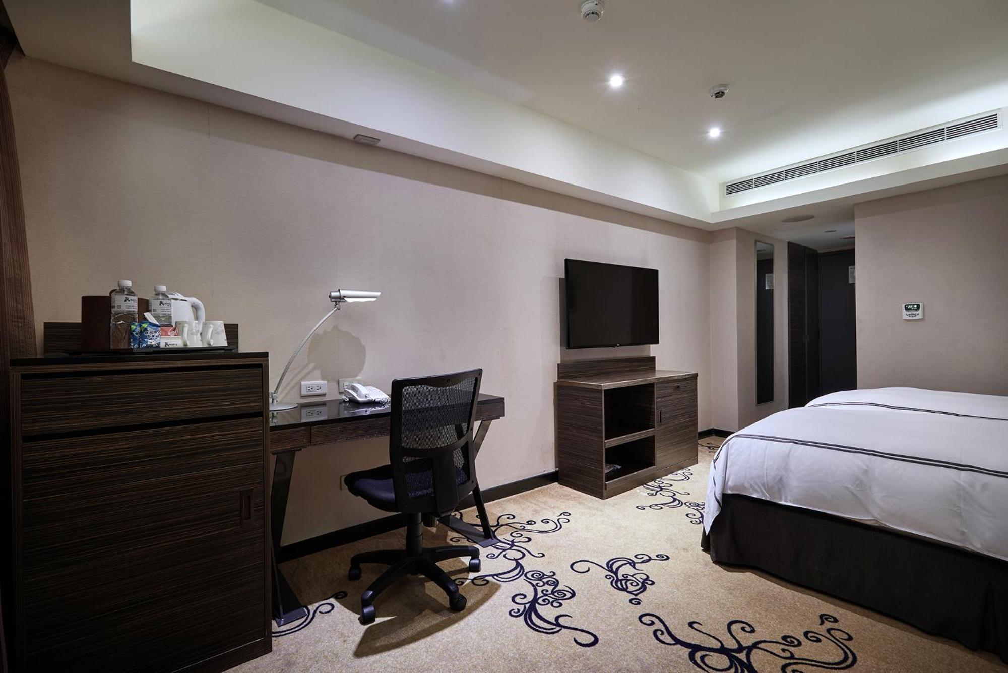 K Hotel Tajpej Buitenkant foto