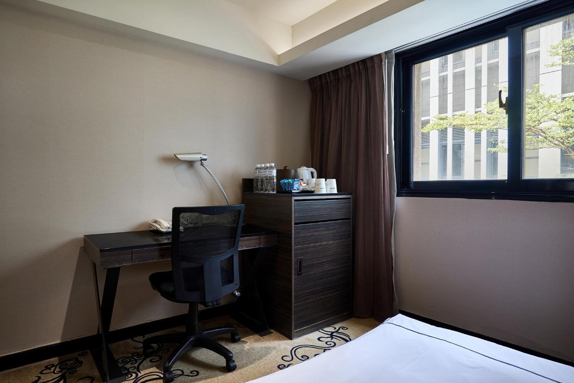 K Hotel Tajpej Buitenkant foto