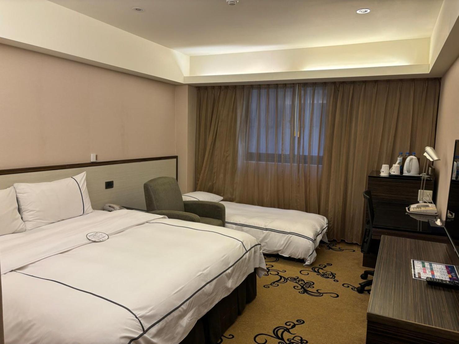 K Hotel Tajpej Buitenkant foto